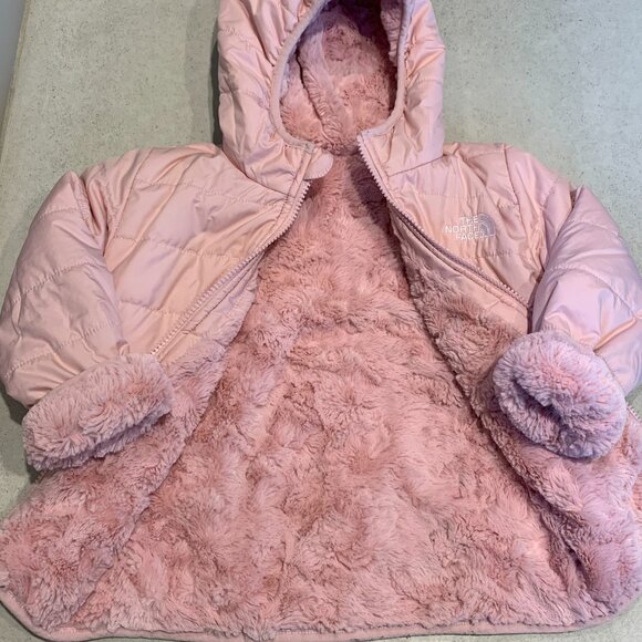 The North Face Reversible Puffer Jacket – Light Pink (Toddler 3T) - Picture 4 of 6